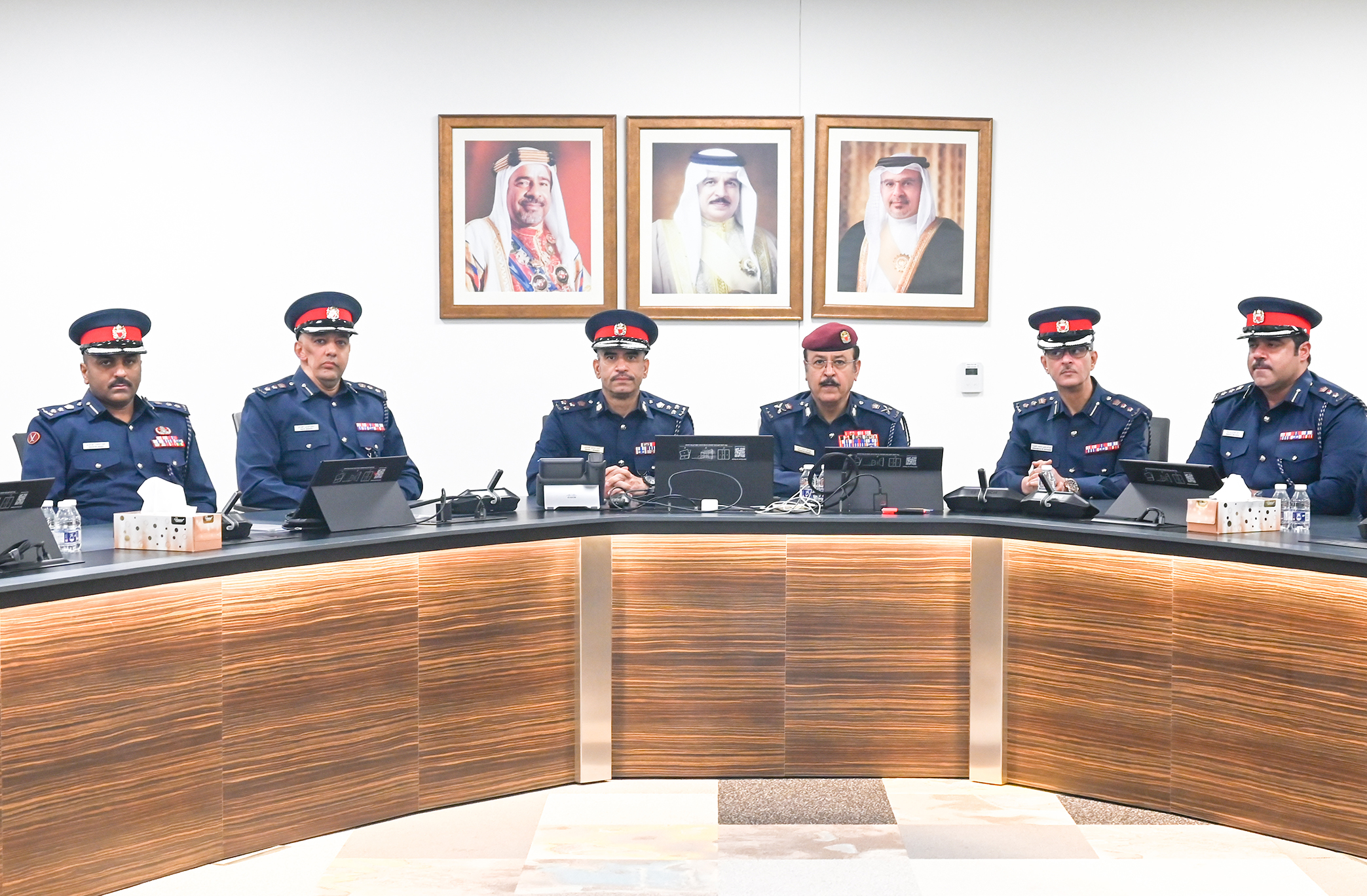 المفتش العام بوزارة الداخلية يقوم بزيارة تفقدية إلى الإدارة العامة لأمن المنافذ<